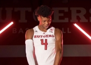 字母哥新星惊险取胜表现惊艳，FPX未来可期！