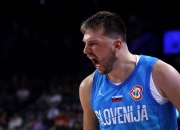 东契奇在德国队比赛中表现优异，领先优势明显引发热议！