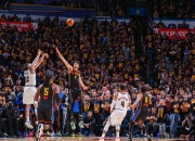 约基奇绝杀时刻，浓眉哥点燃赛场，迎来胜利迎来胜利！